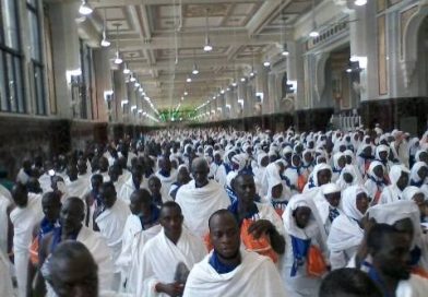 Le Hadj en 6 Etapes : Les Actes Essentiels pour un Pèlerinage Réussi